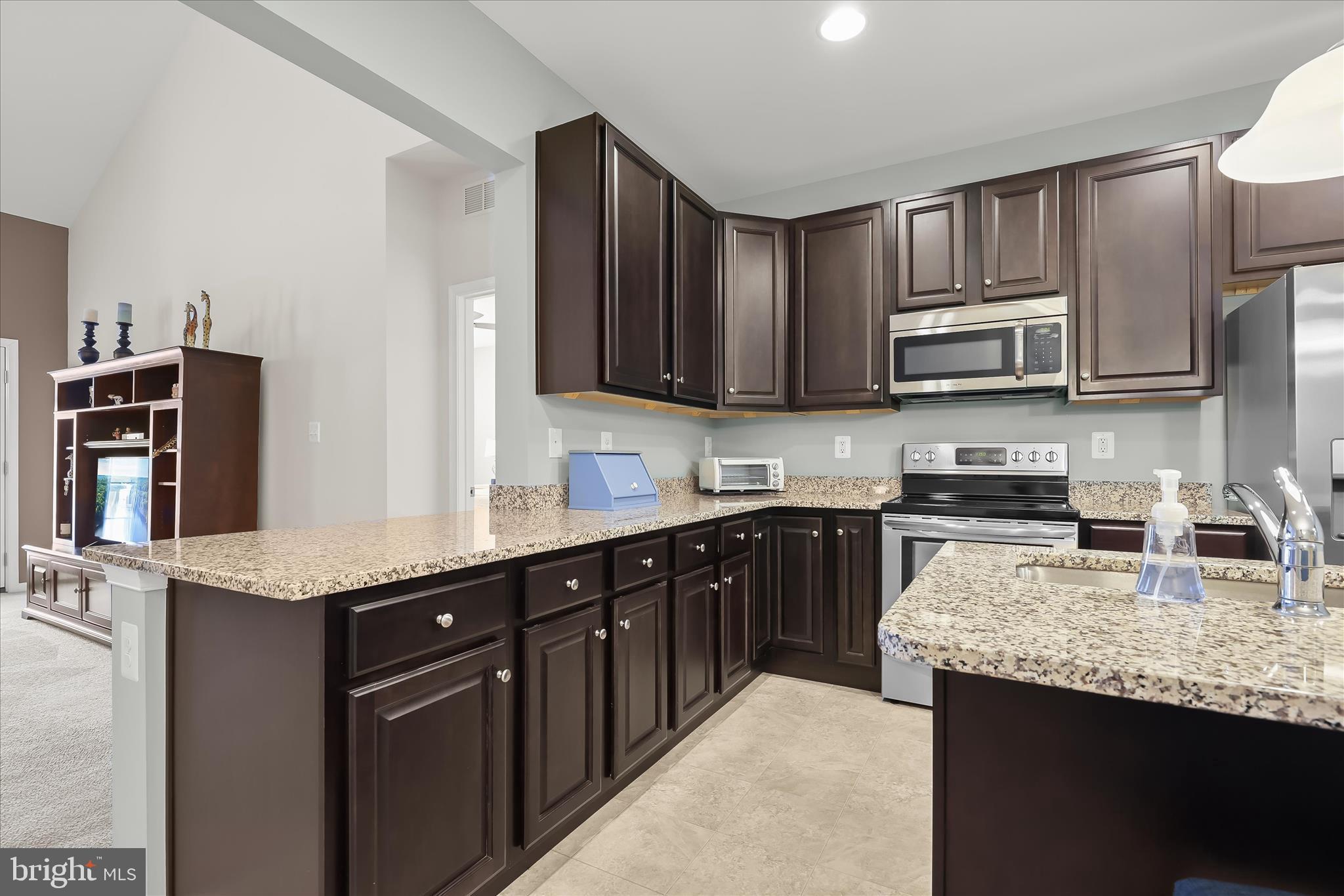 2845 Union Square Road, Unit 66 New Windsor, MD 21776 - Photo 17 of 51 Eat-In Kitchen