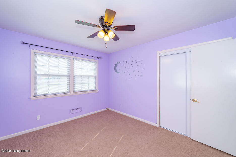 5904 Outer Loop Louisville, KY 40219 - Photo 19 of 29 5904 Outer Loop L-27
