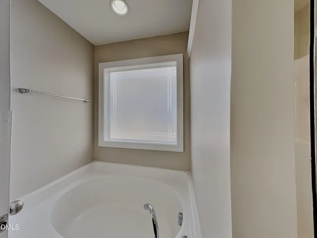 $2,049 | 54 Jonalker Court, Clayton, NC 27520