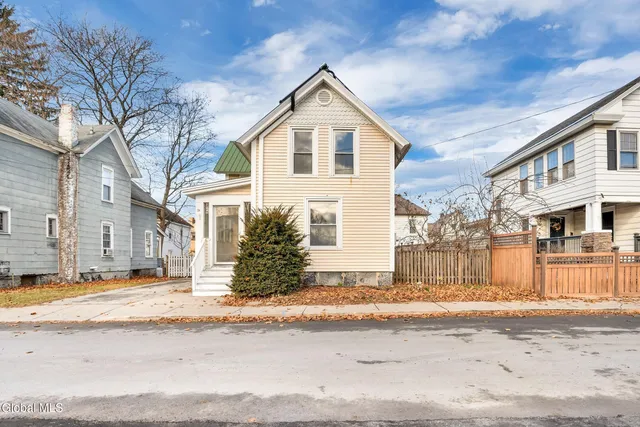 $250,000 | 24 Goodwin Avenue, Glens Falls, NY 12801