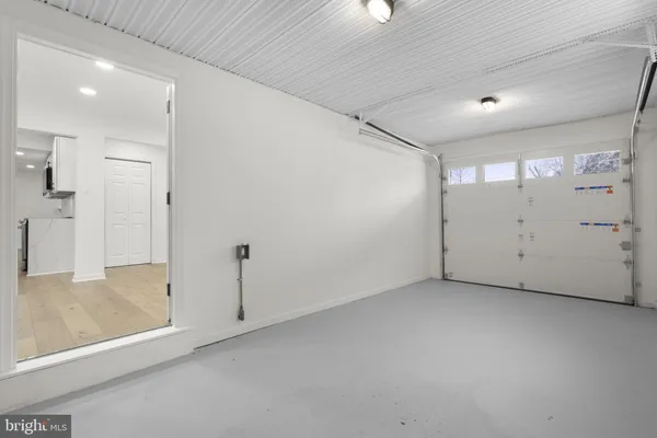 $6,200 | 2339 North Powhatan Street, Arlington, VA 22205