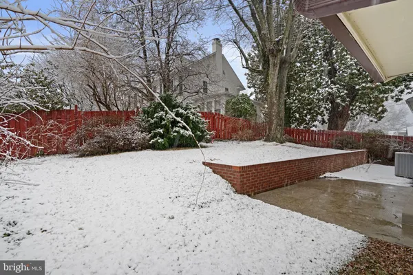 $6,200 | 2339 North Powhatan Street, Arlington, VA 22205