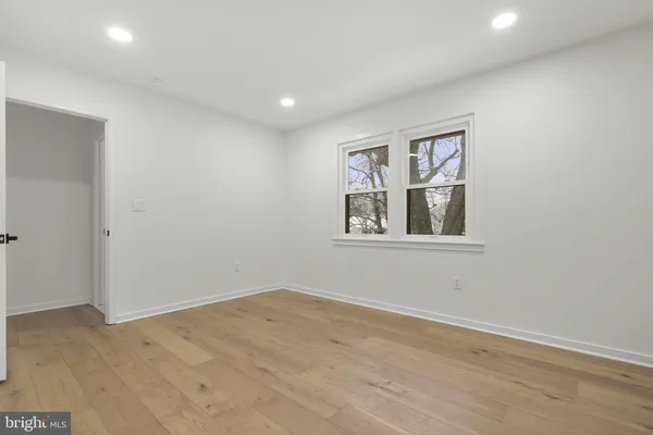 $6,200 | 2339 North Powhatan Street, Arlington, VA 22205