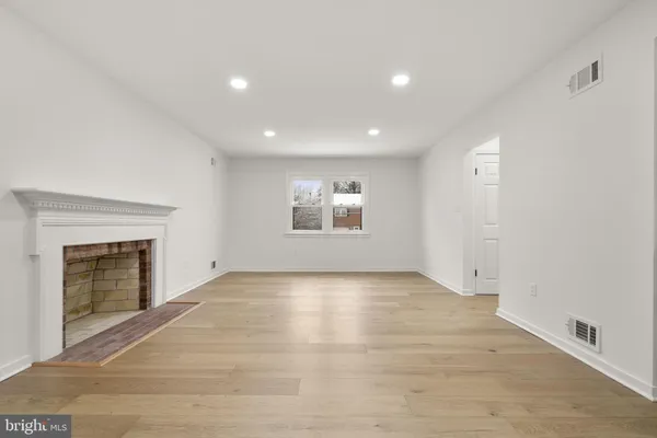 $6,200 | 2339 North Powhatan Street, Arlington, VA 22205