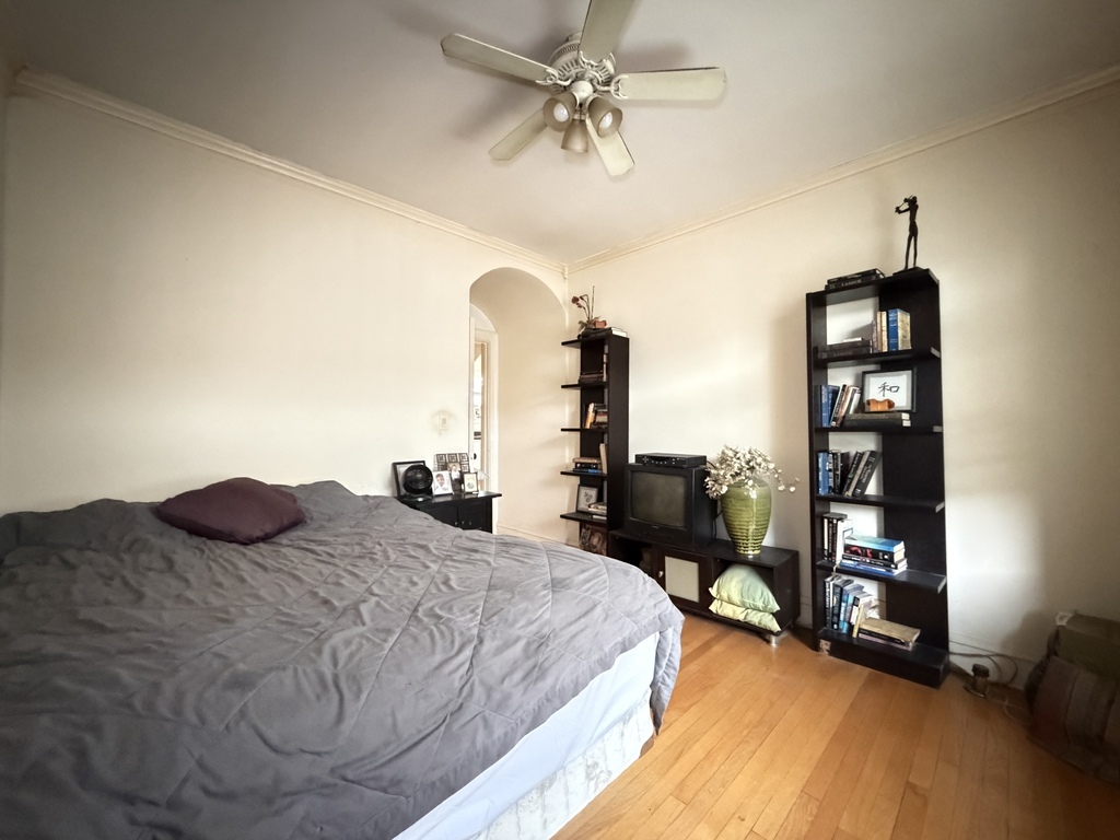 918 Green Bay Road, Unit 3E Winnetka, IL 60093 - Photo 18 of 21 Gallery Image 18