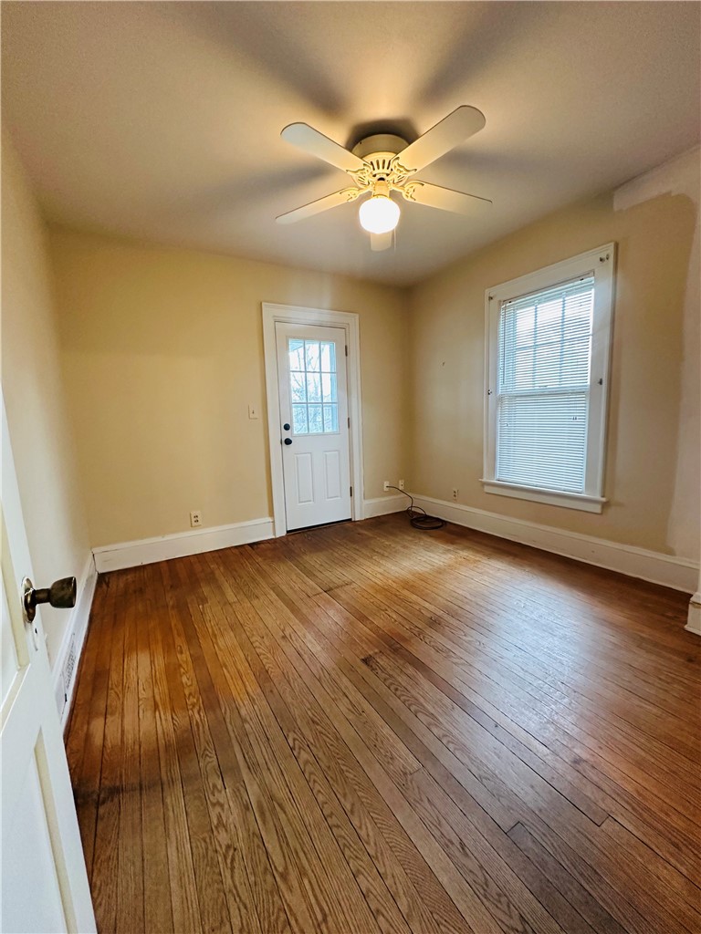 263 East Genesee Street Auburn, NY 13021 - Photo 29 of 50 Bedroom 1 looking towards the door that leads to the 2nd floor porch.