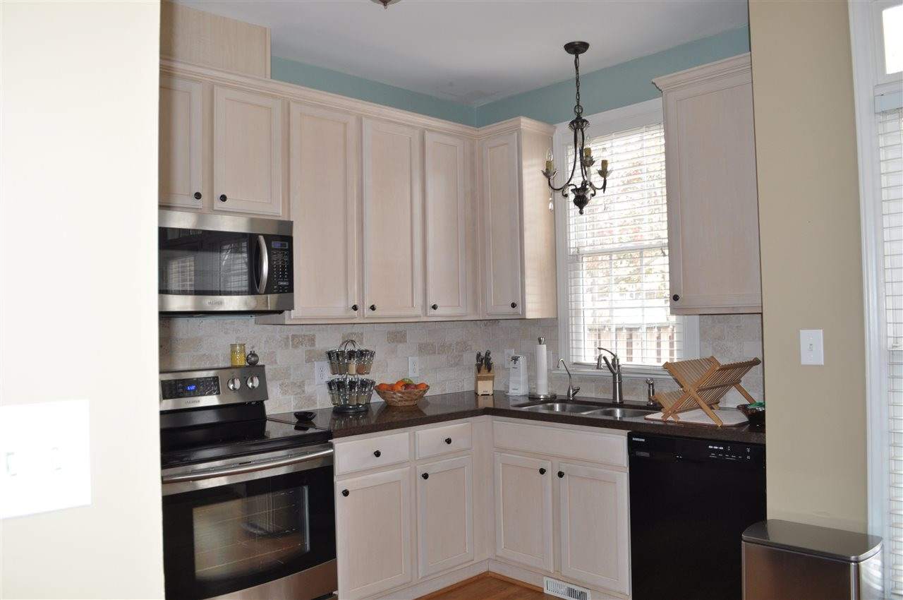 720 Parkham Lane Raleigh, NC 27603 - Photo 4 of 23 Photo 4