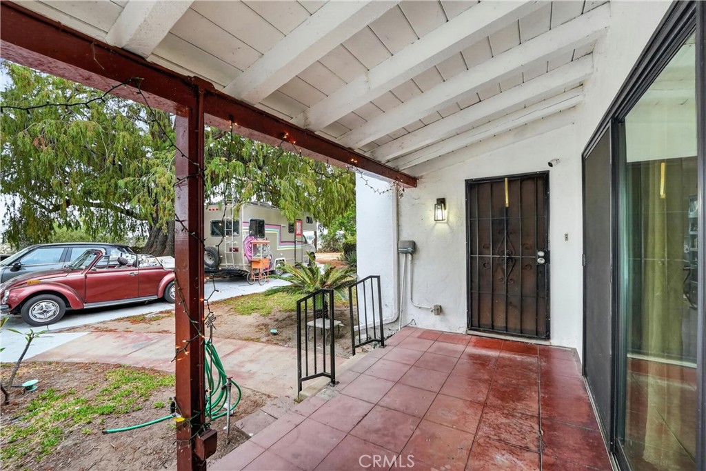 825 South Bluff Road Montebello, CA 90640 - Photo 5 of 47