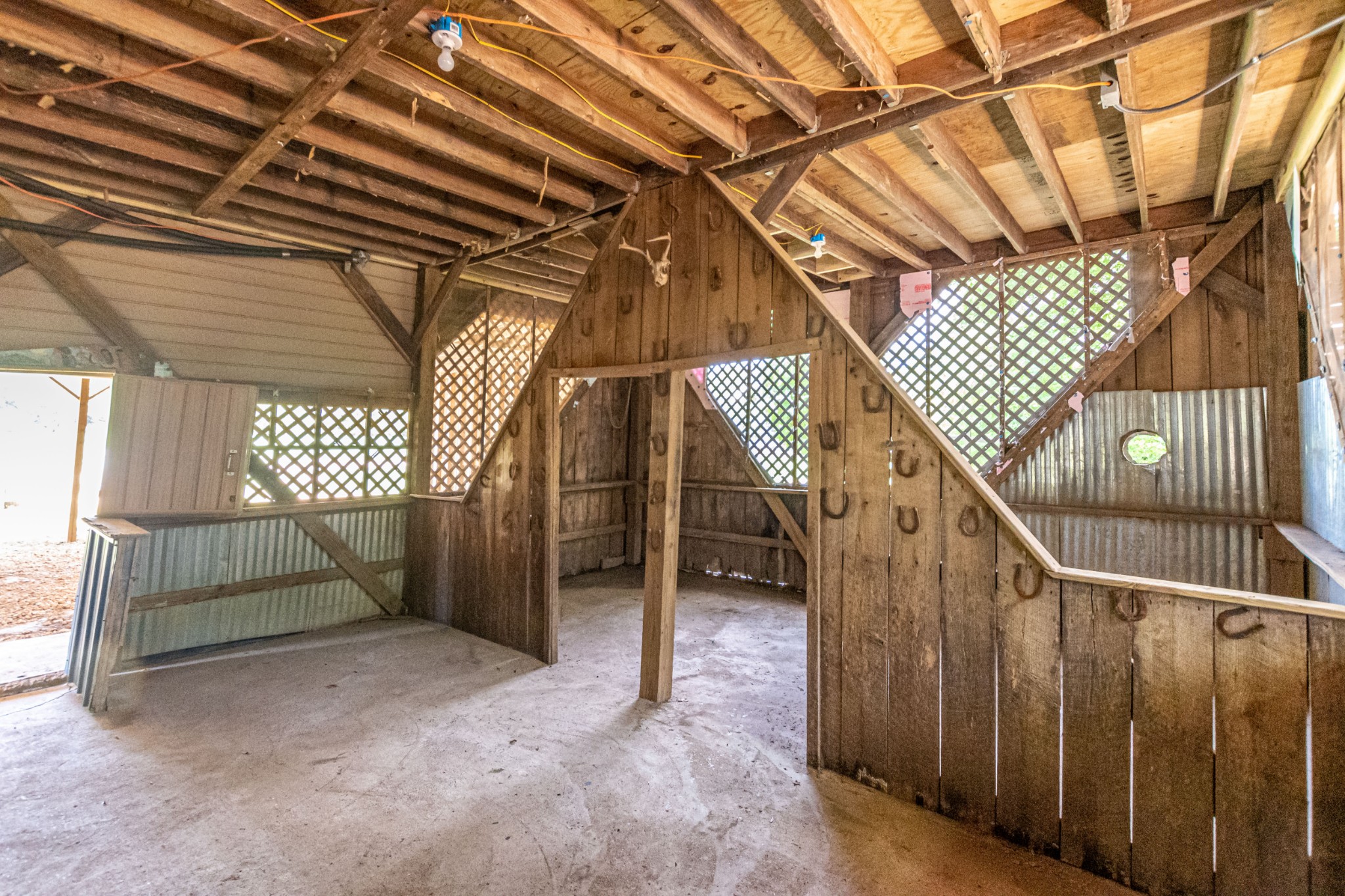 190 Peavy Cove Decaturville, TN 38329 - Photo 34 of 37 Gallery Image 34