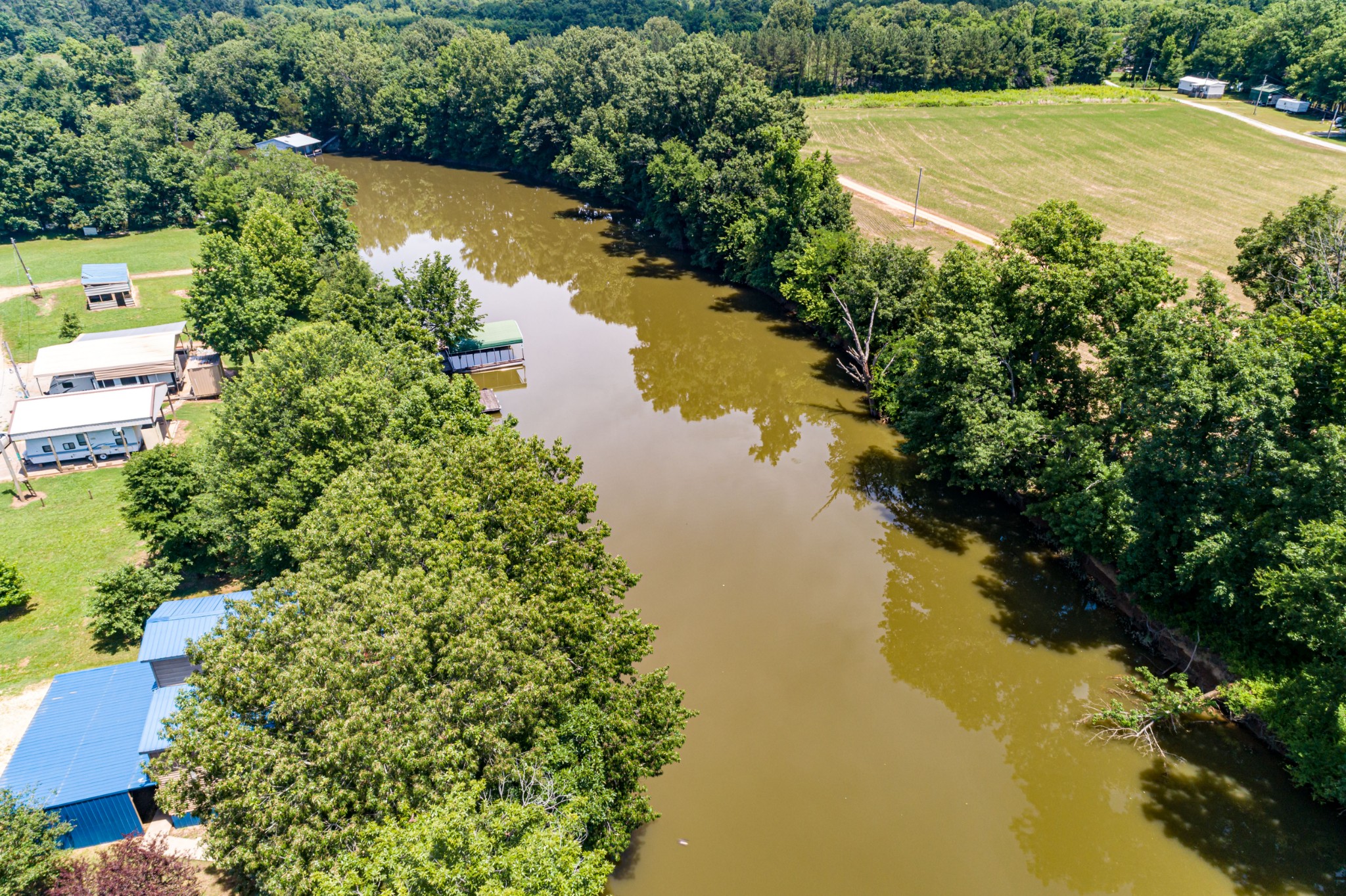 190 Peavy Cove Decaturville, TN 38329 - Photo 8 of 37 Gallery Image 8
