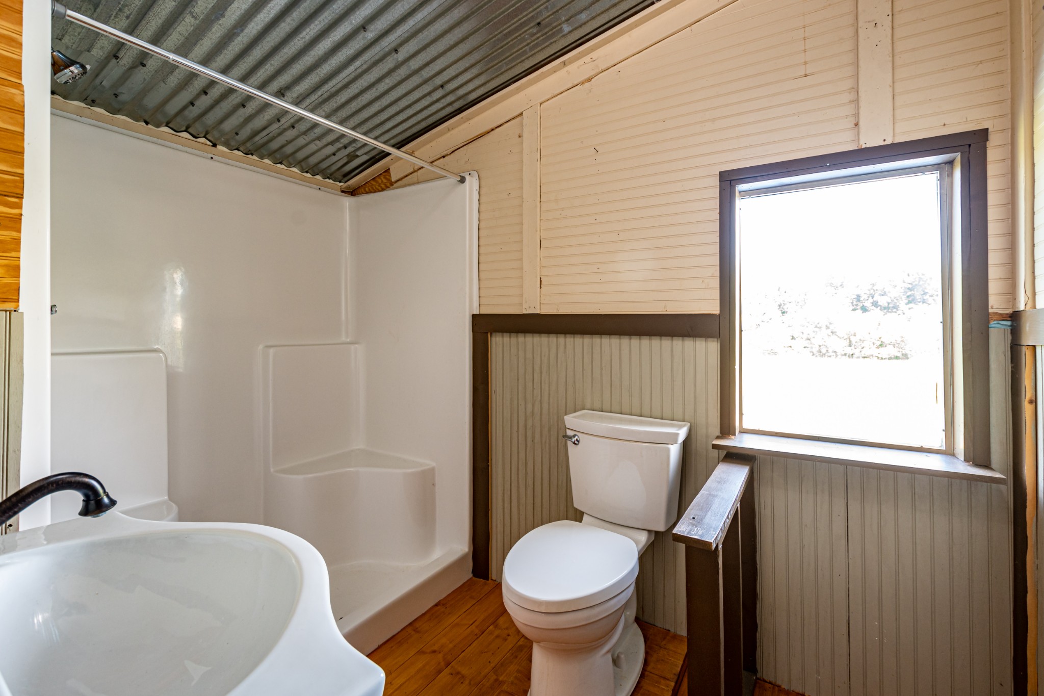 190 Peavy Cove Decaturville, TN 38329 - Photo 10 of 37 Gallery Image 10