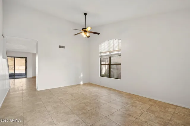 $2,850 | 4626 East Weaver Road, Phoenix, AZ 85050