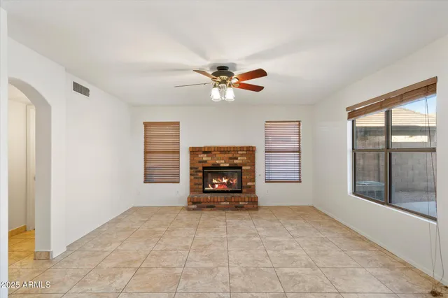 $2,850 | 4626 East Weaver Road, Phoenix, AZ 85050