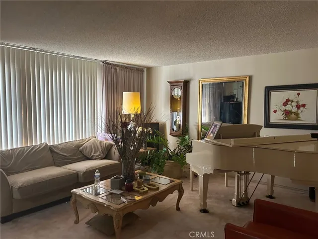 $799,000 | 11278 Norris Avenue, Pacoima, CA 91331