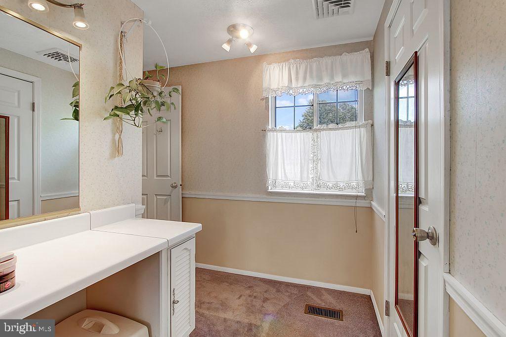 260 Troy Road Dallastown, PA 17313 - Photo 13 of 26 Gallery Image 13