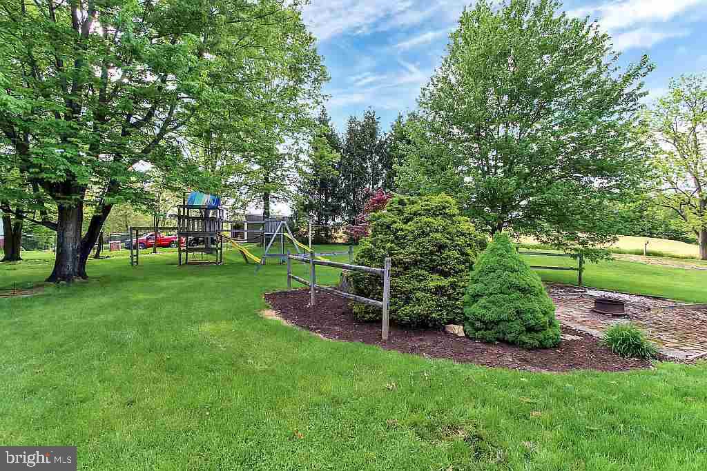260 Troy Road Dallastown, PA 17313 - Photo 23 of 26 Gallery Image 23