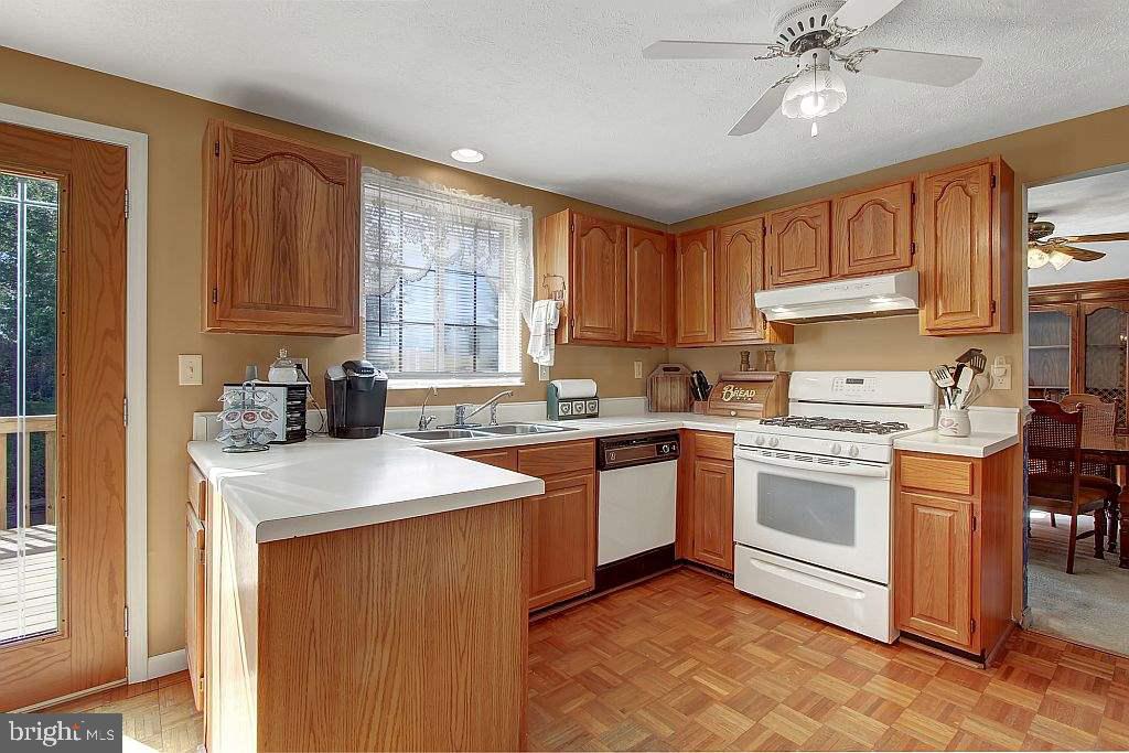 260 Troy Road Dallastown, PA 17313 - Photo 6 of 26 Gallery Image 6