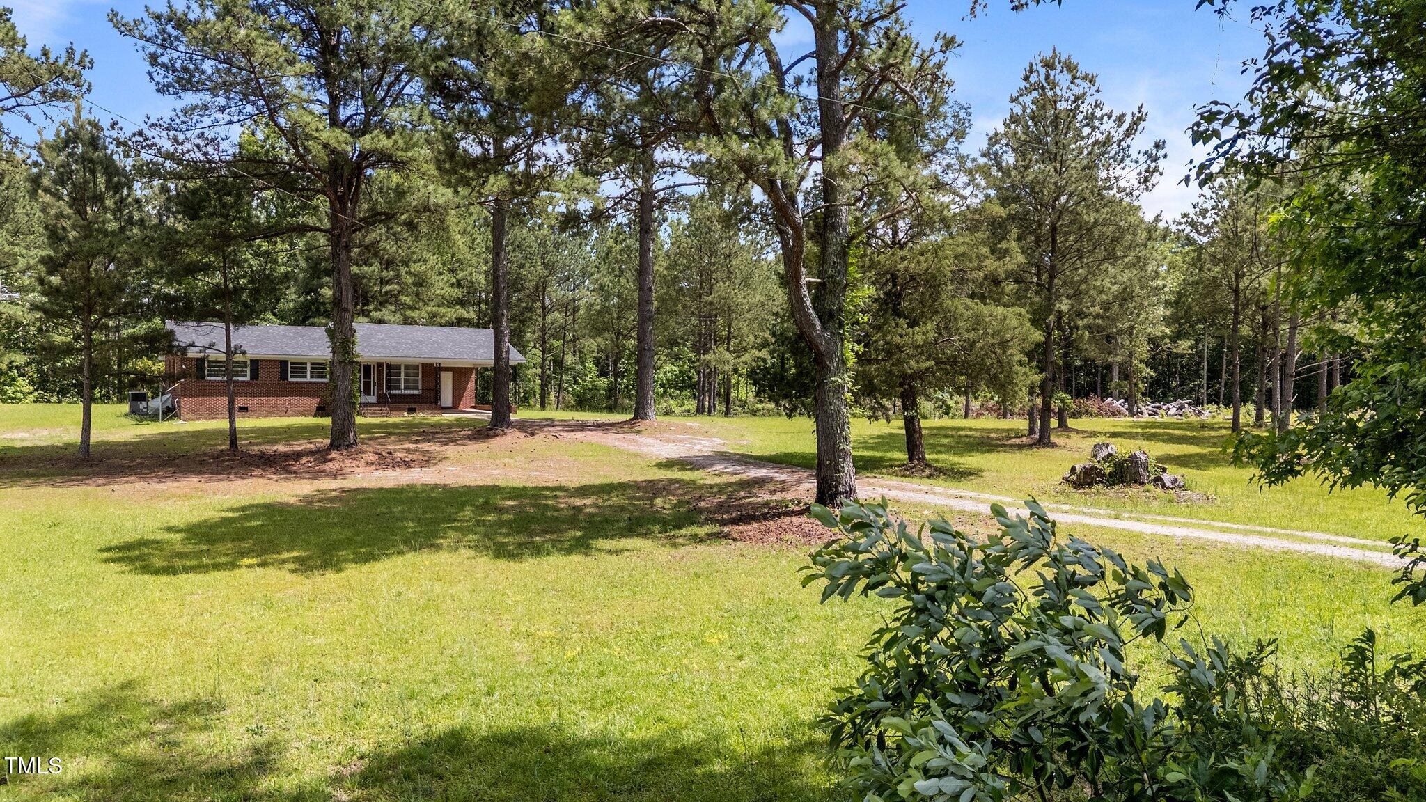 3927 Drapers Road Enfield, NC 27823 - Photo 8 of 27 10-web-or-mls-DJI_20250523143600_0464_D