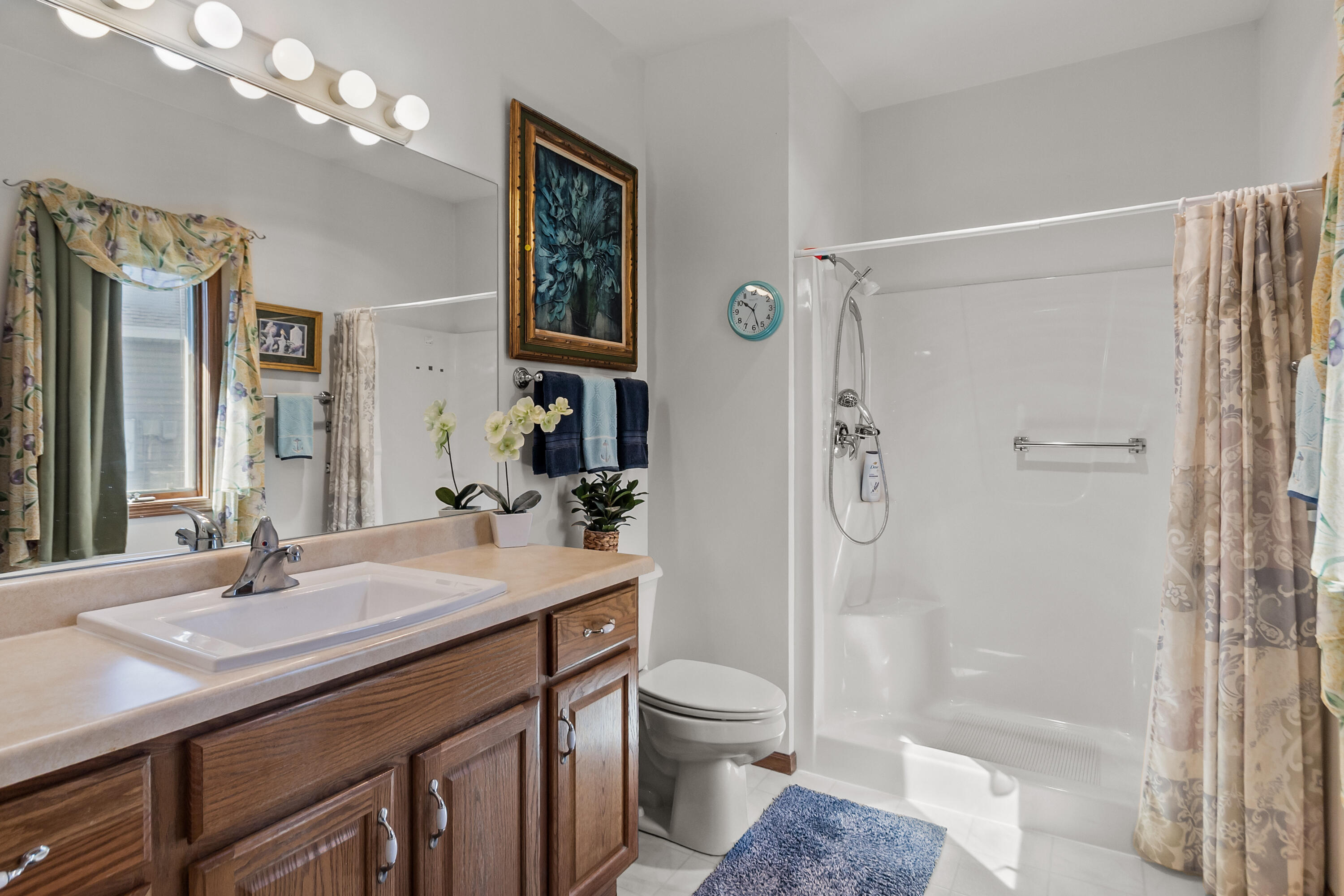 206 Potter Road, Unit 102 Elkhorn, WI 53121 - Photo 13 of 22 Ensuite