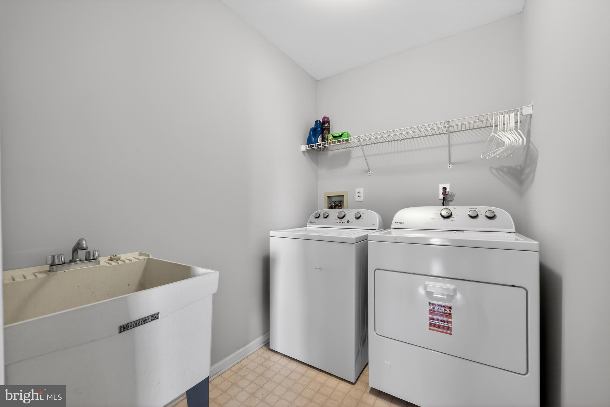 25 Country Lane Voorhees, NJ 08043 - Photo 18 of 36 a utility room with dryer and washer