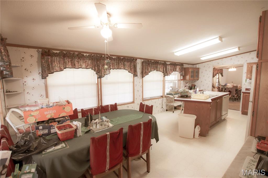 8614 Seminary Road Sullivan, MO 63080 - Photo 12 of 28