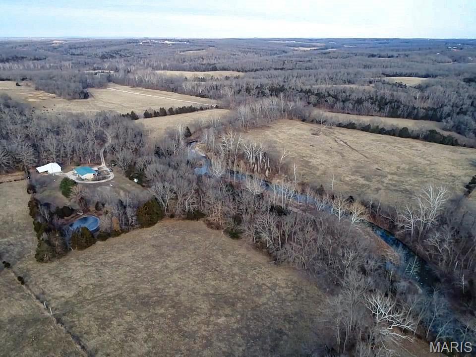 8614 Seminary Road Sullivan, MO 63080 - Photo 2 of 28