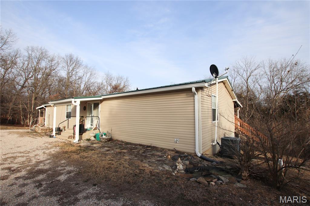 8614 Seminary Road Sullivan, MO 63080 - Photo 7 of 28