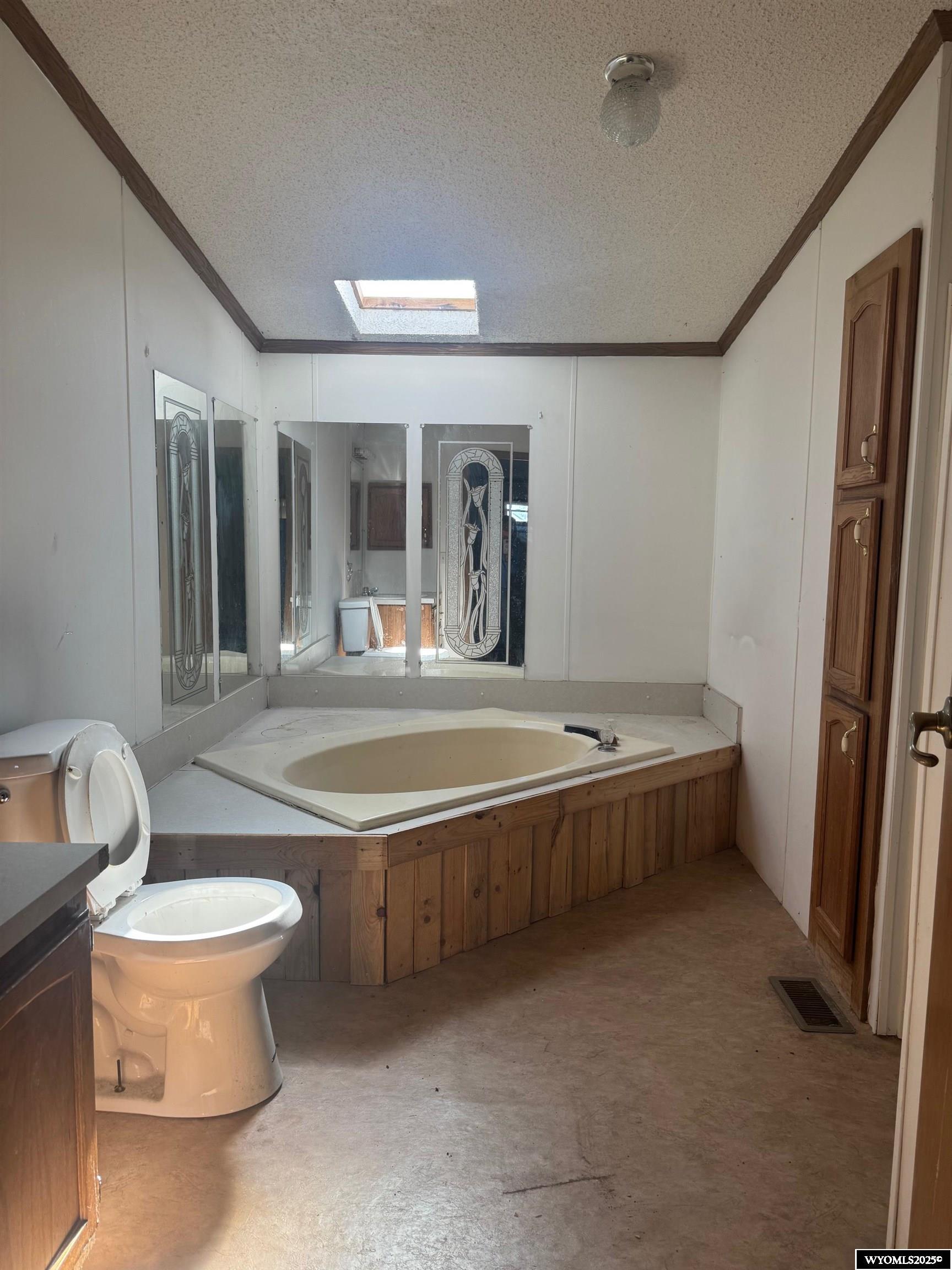 2734 County Road 279 Robertson, WY 82944 - Photo 16 of 19