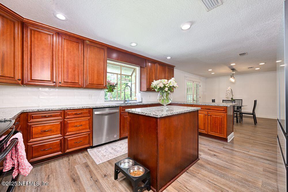4966 Harvey Grant Road Fleming Island, FL 32003 - Photo 11 of 30 Dr4yPvuA