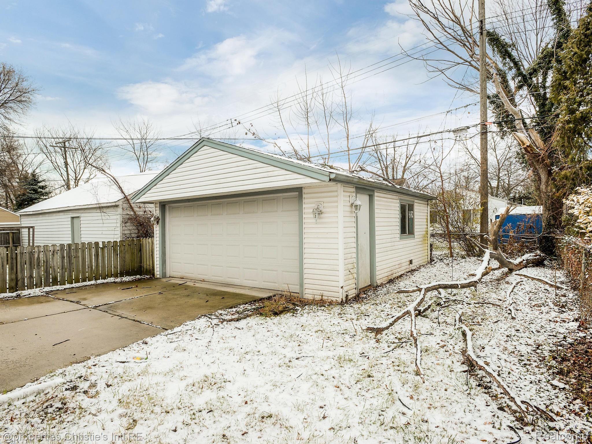 20944 Ridgemont Rd Harper-024-024-20944 Ridgemont0025-MLS_Size.jpg