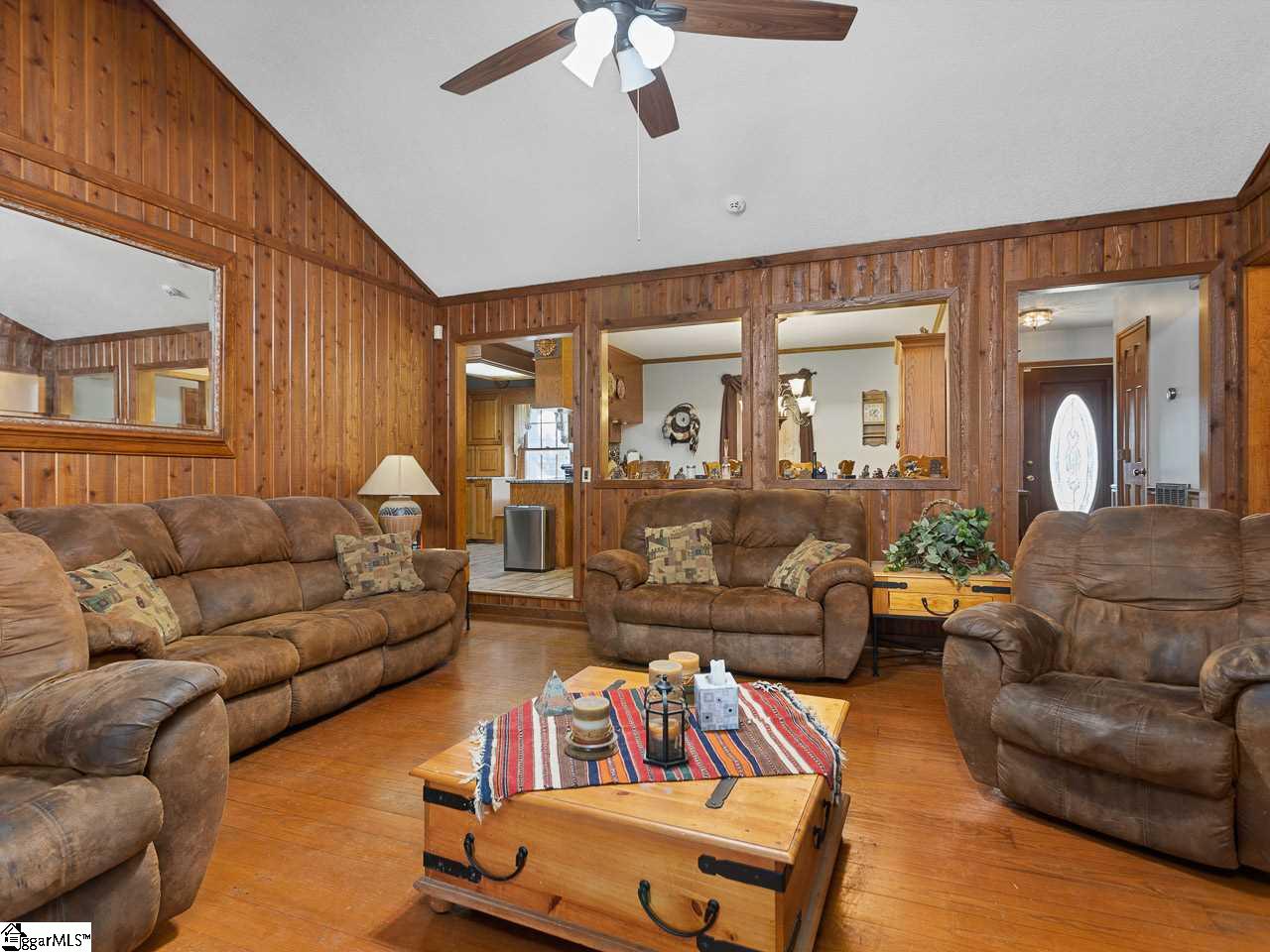 950 Henderson Road Chesnee, SC 29323 - Photo 7 of 35