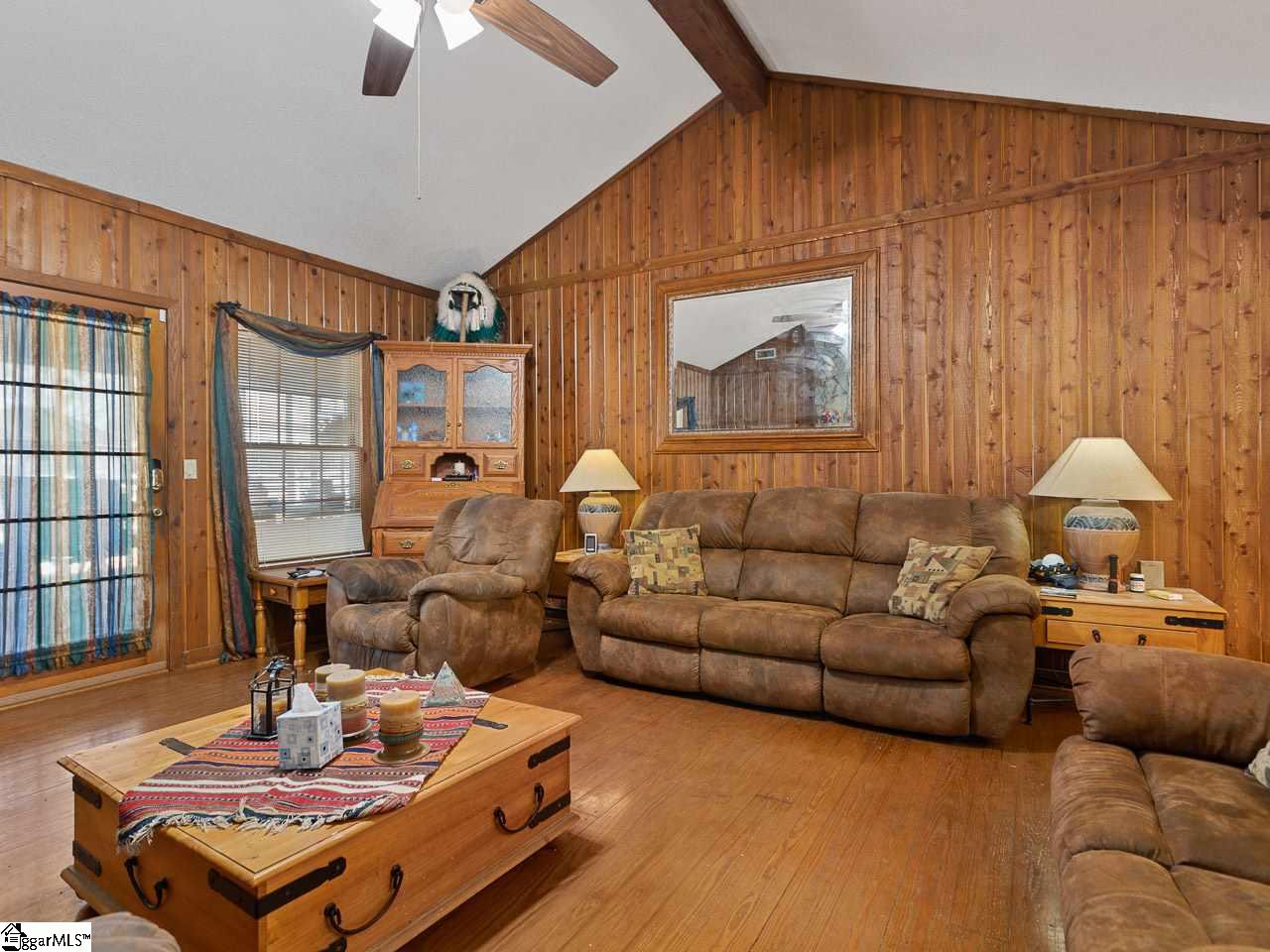950 Henderson Road Chesnee, SC 29323 - Photo 8 of 35