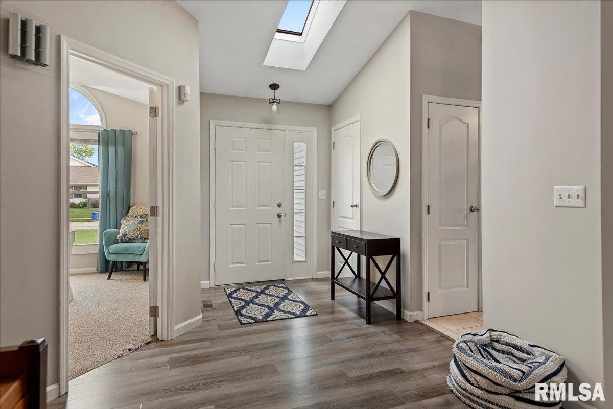 3200 Blueberry Lane Springfield, IL 62711 - Photo 2 of 30