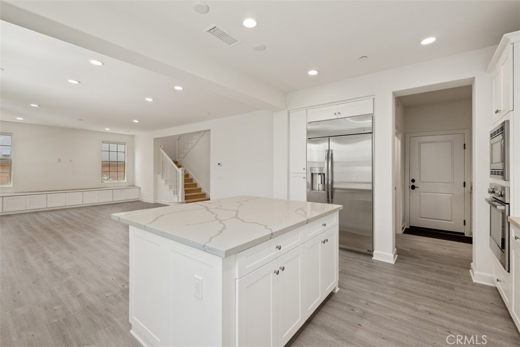 116 Windswept Irvine, CA 92618 - Photo 16 of 74