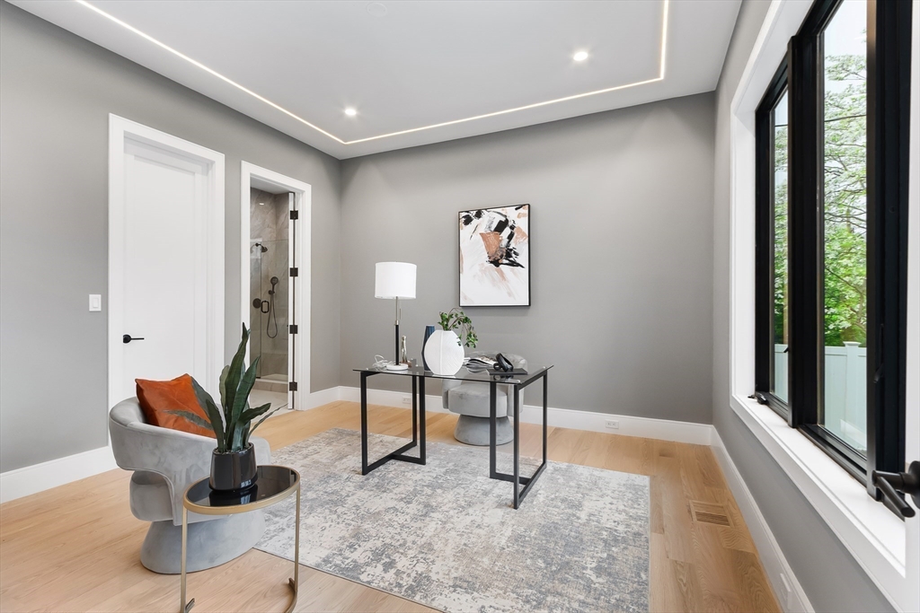 25 High Street, Unit 25 Newton, MA 02461 - Photo 12 of 39