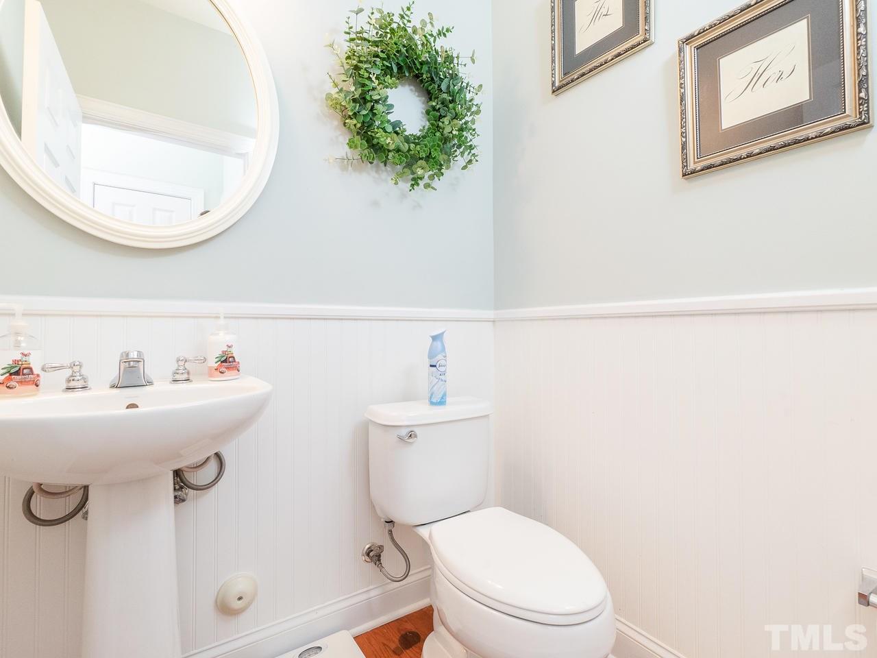 11240 Maplecroft Court Raleigh, NC 27617 - Photo 13 of 25 Gallery Image 13