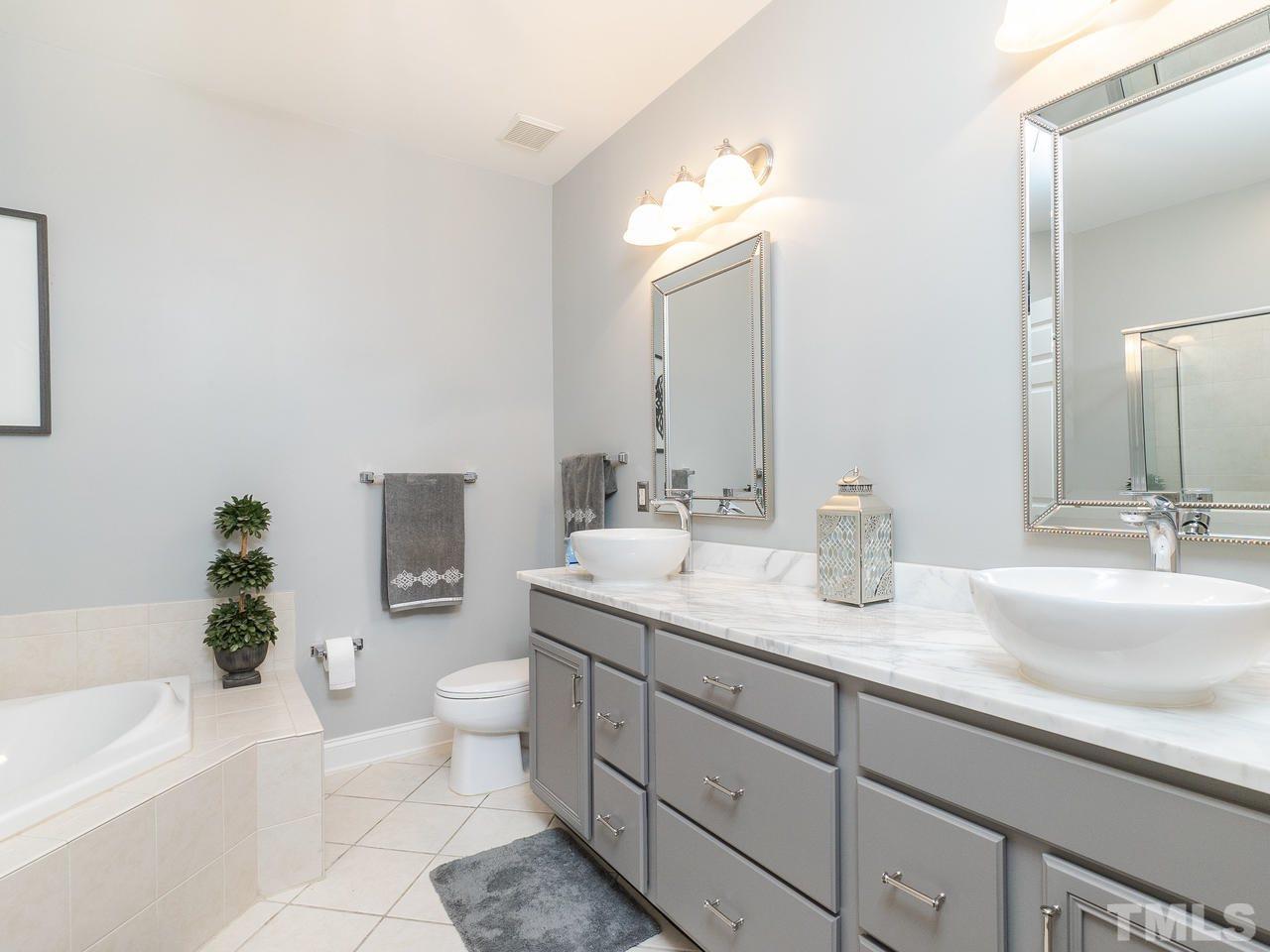 11240 Maplecroft Court Raleigh, NC 27617 - Photo 17 of 25 Gallery Image 17