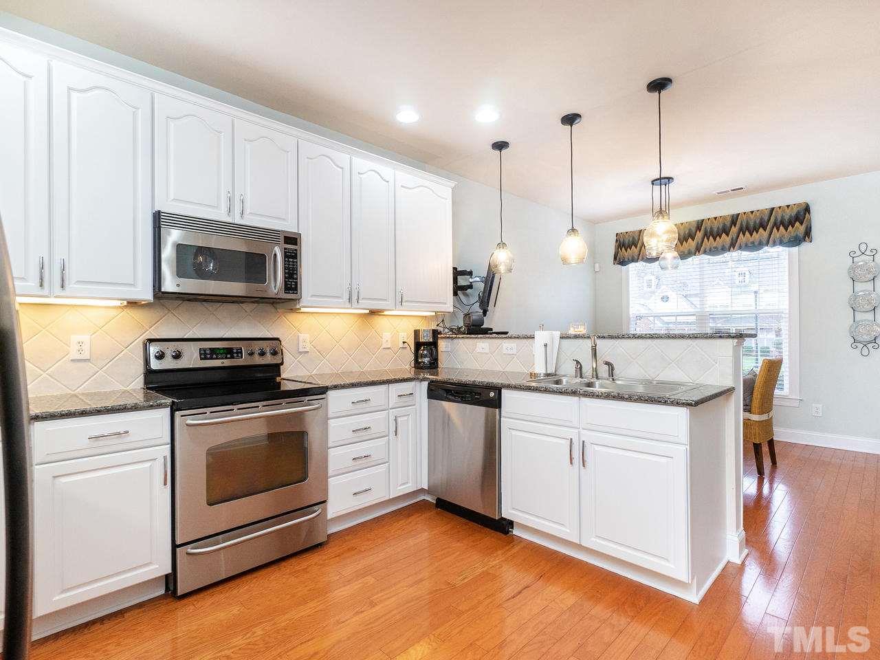 11240 Maplecroft Court Raleigh, NC 27617 - Photo 10 of 25 Gallery Image 10