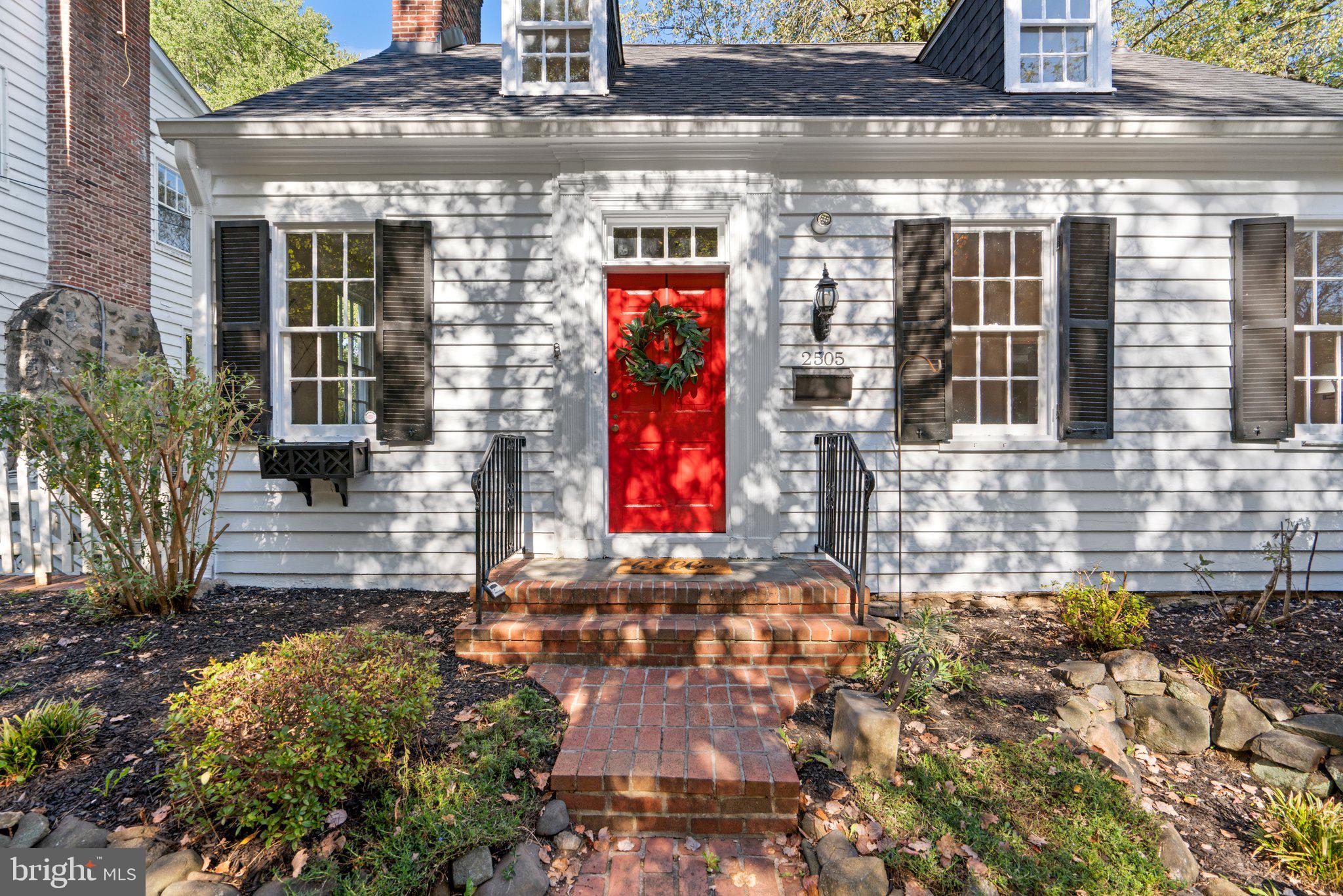2505 Pickwick Road Baltimore, MD 21207 - Photo 4 of 48