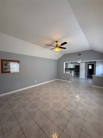 $1,600 | 13810 Northlake Drive, Houston, TX 77049