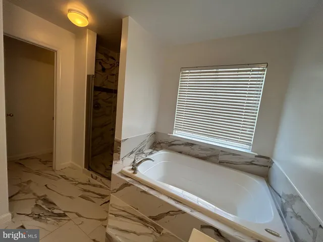 $4,500 | 46728 Hollow Mountain Place, Sterling, VA 20164