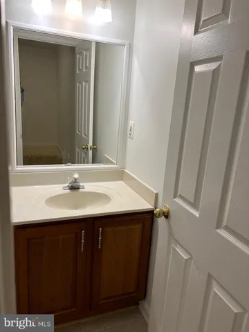 $4,500 | 46728 Hollow Mountain Place, Sterling, VA 20164