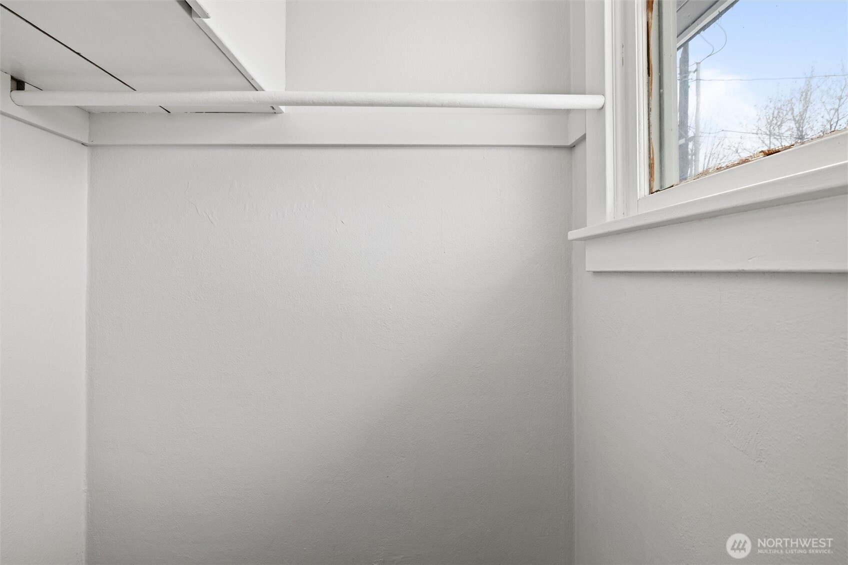 902 Emma Street Walla Walla, WA 99362 - Photo 22 of 29 a view of a rack on the wall