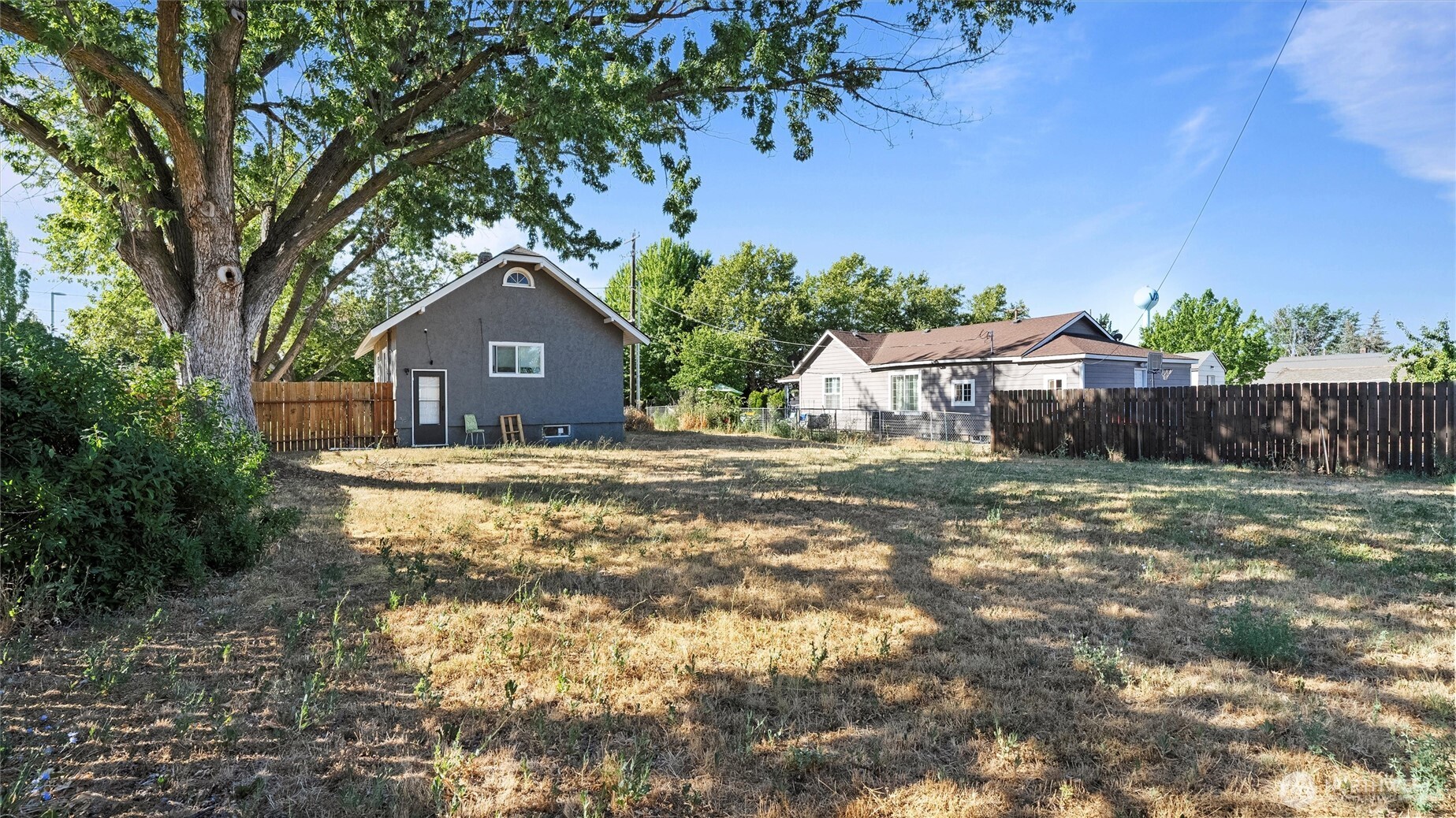 902 Emma Street Walla Walla, WA 99362 - Photo 27 of 29 a front view of a house with a yard