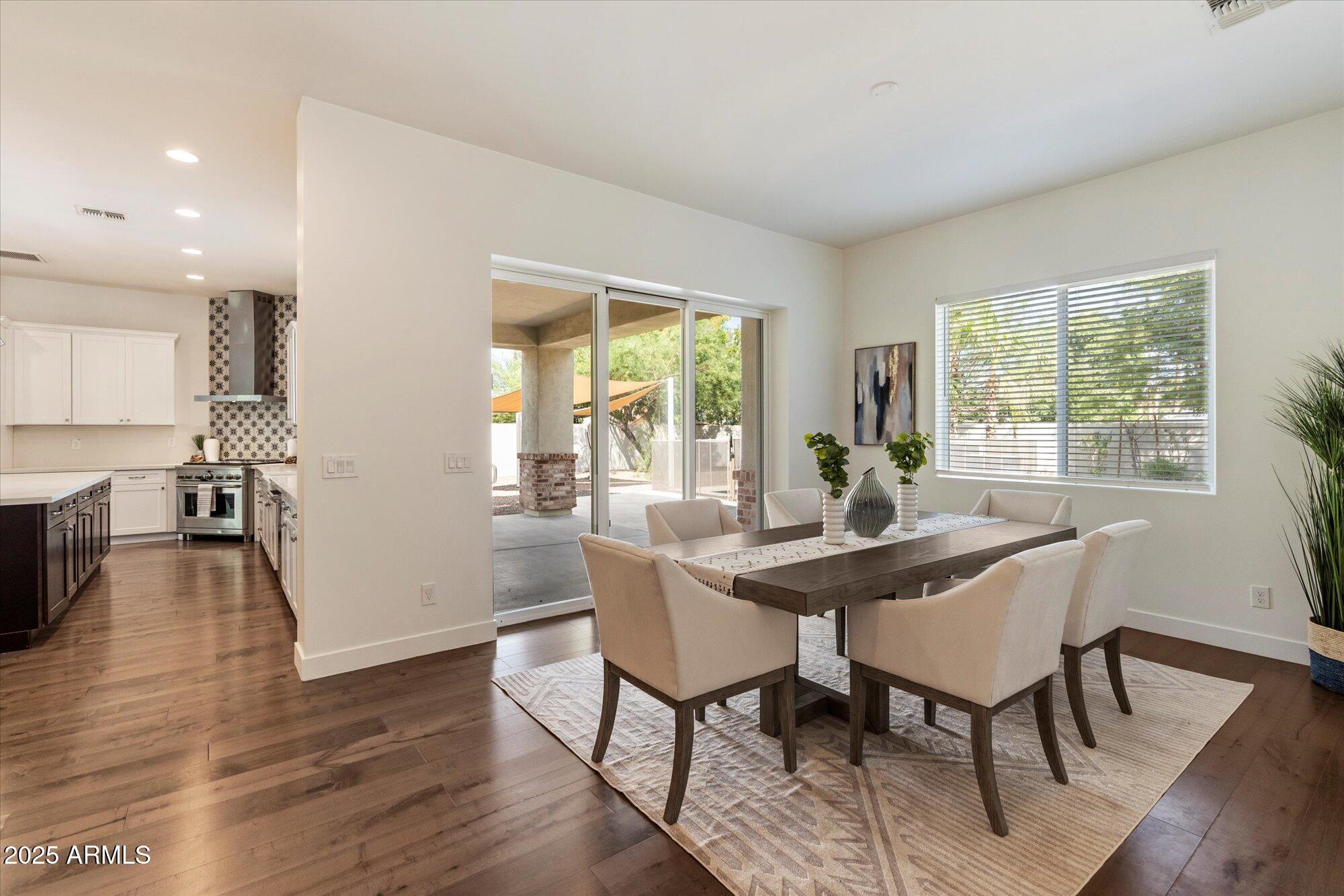 640 West Echo Lane Phoenix, AZ 85021 - Photo 12 of 55 12-99192898