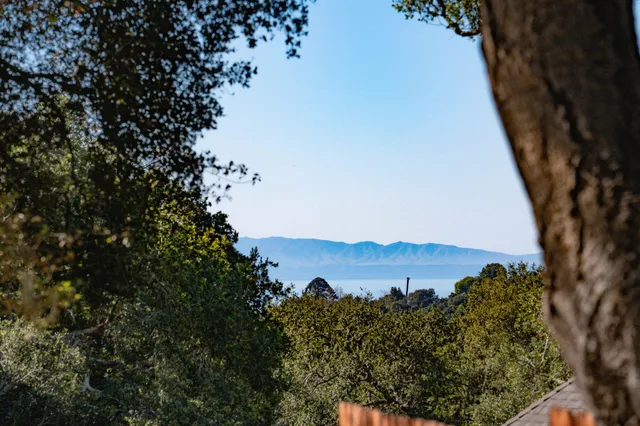 $4,950,000 | 1175 East Mountain Drive, Santa Barbara, CA 93108