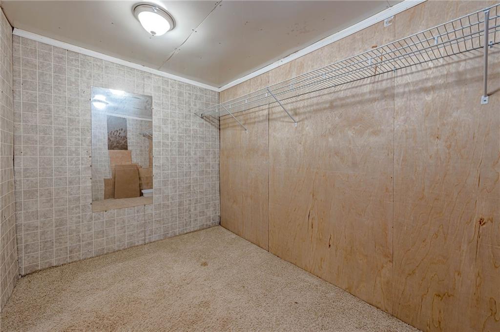 90 Valley Trail Southeast Acworth, GA 30101 - Photo 21 of 28 a view of an empty room