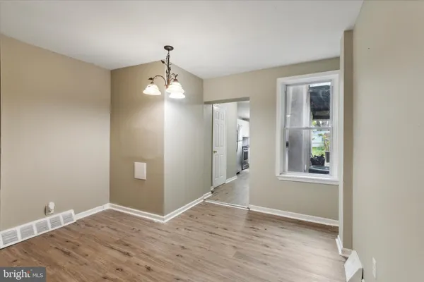 $2,500 | 1615 East Eyre Street, Philadelphia, PA 19125