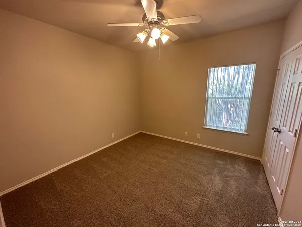 $2,550 | 116 Shadow Knolls, Boerne, TX 78006