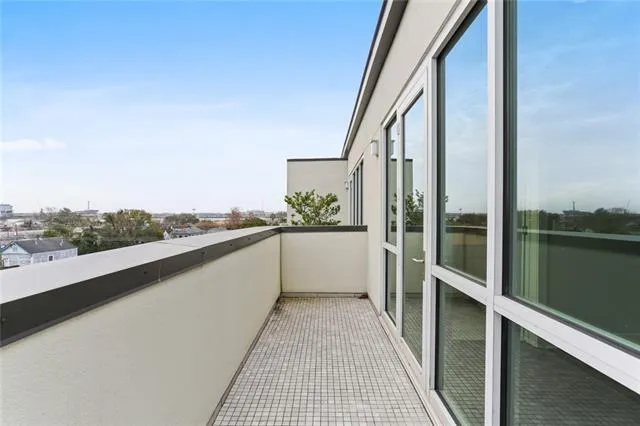 $472,000 | 900 Bartholomew Street, Unit 509, New Orleans, LA 70117